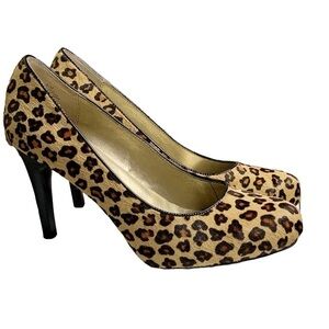Bandolino animal print shoes.  Real fur and leather.  In excellent condition